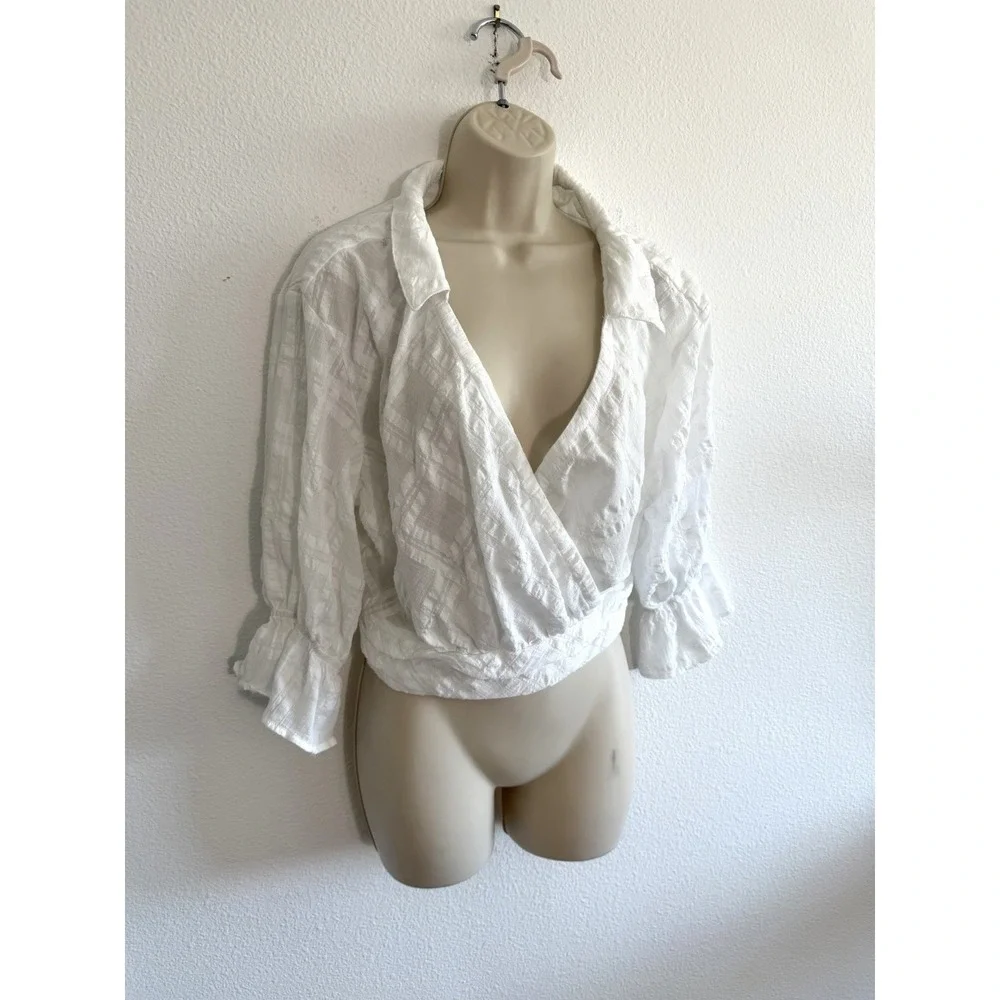 Anthropologie White Gauze Wrap Top Sz S 3/4 Puff Sleeve Collared Light Romantic